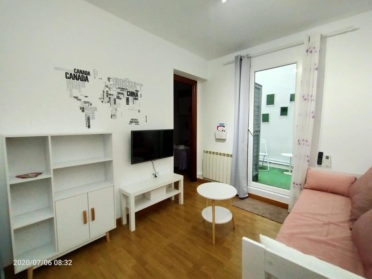 Pension Travesia Del Laurel Logroño Exterior foto